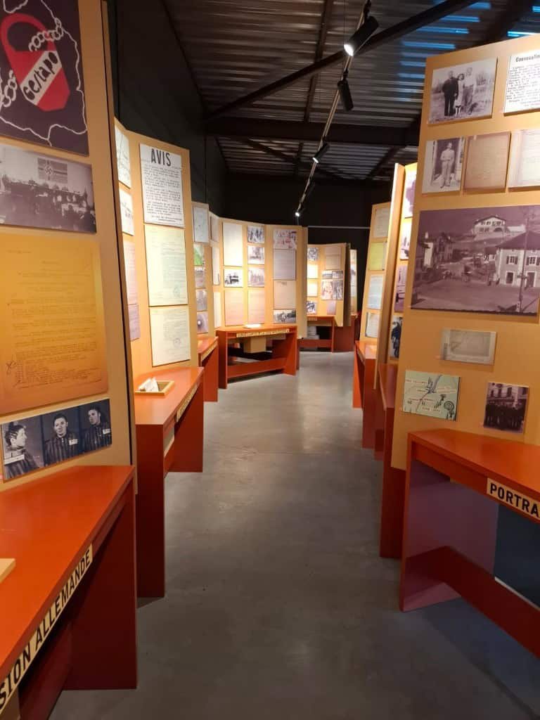 Ligne de Demarcation Génelard